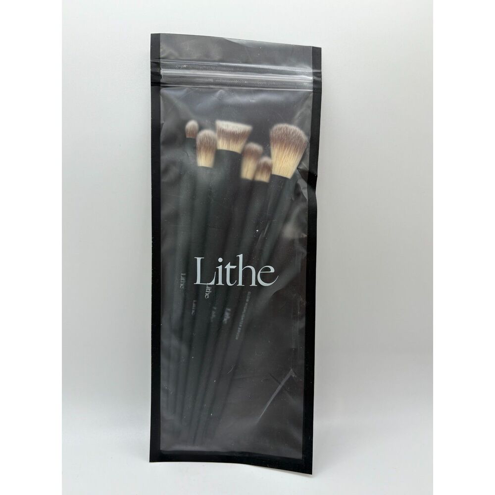 Lithe The Everyday Brush Set - Picture 2 of 4